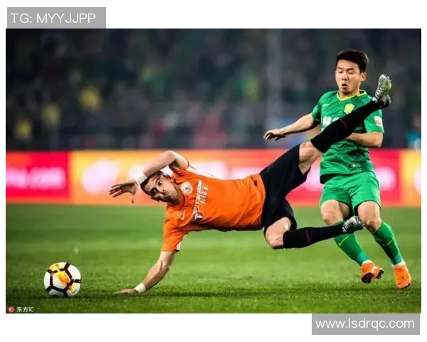 赛后分析：北京足球队与成都足球队在比赛中的战术灵活性对比与启示